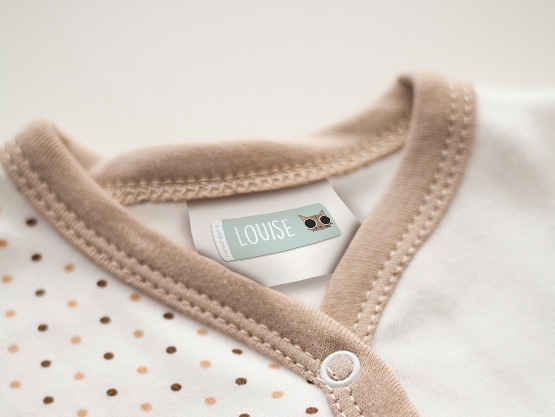 Bavoir HiPP + Autocollants Textiles à Thème Bienmarquer