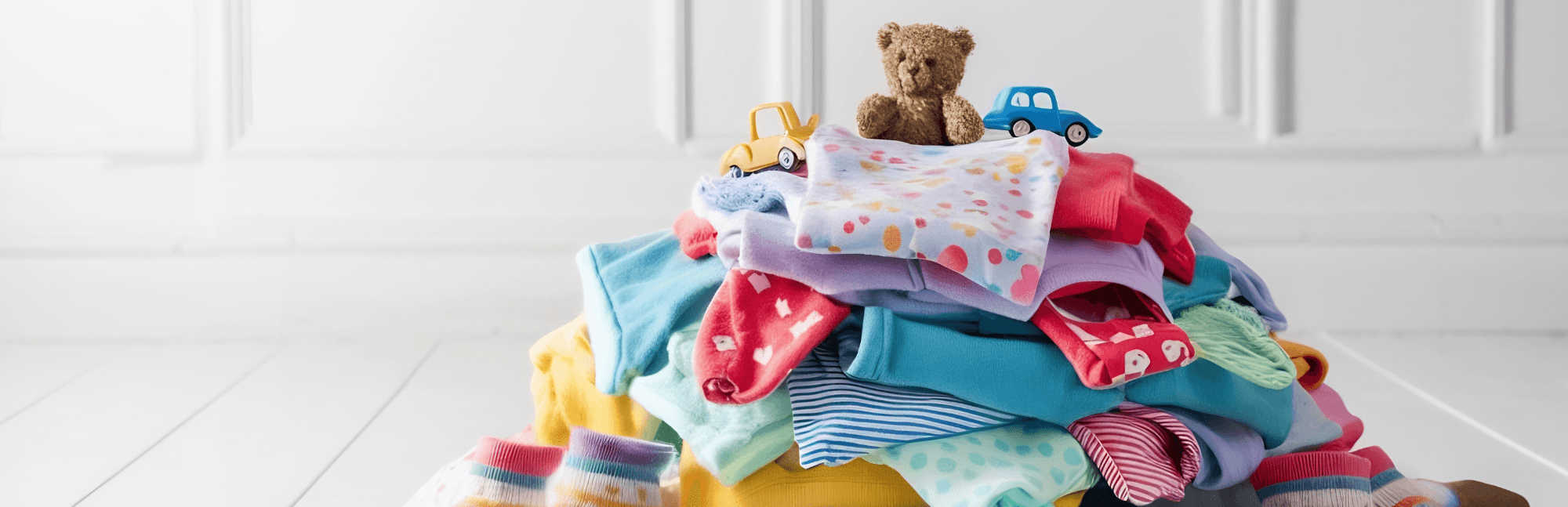 Quelle est la différence entre Étiquettes Vêtements et Tampon vêtement enfant ?