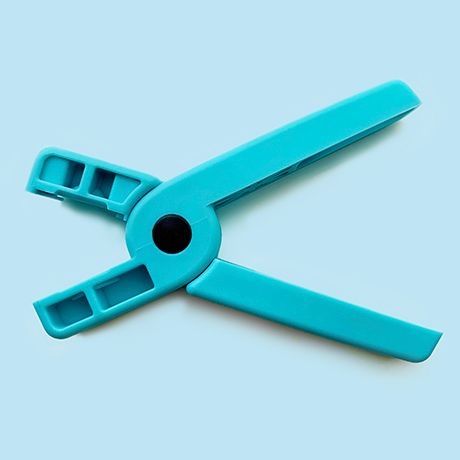 Applicateur pour Pin’s Prénom